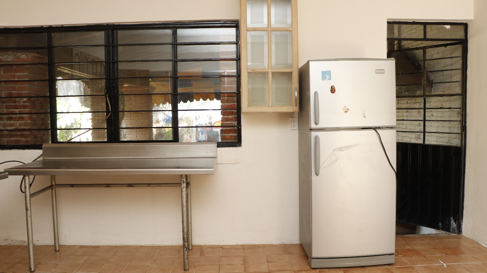 COMMERCIAL HOUSE FOR RENT IN BRENAMIEL OAXACA
